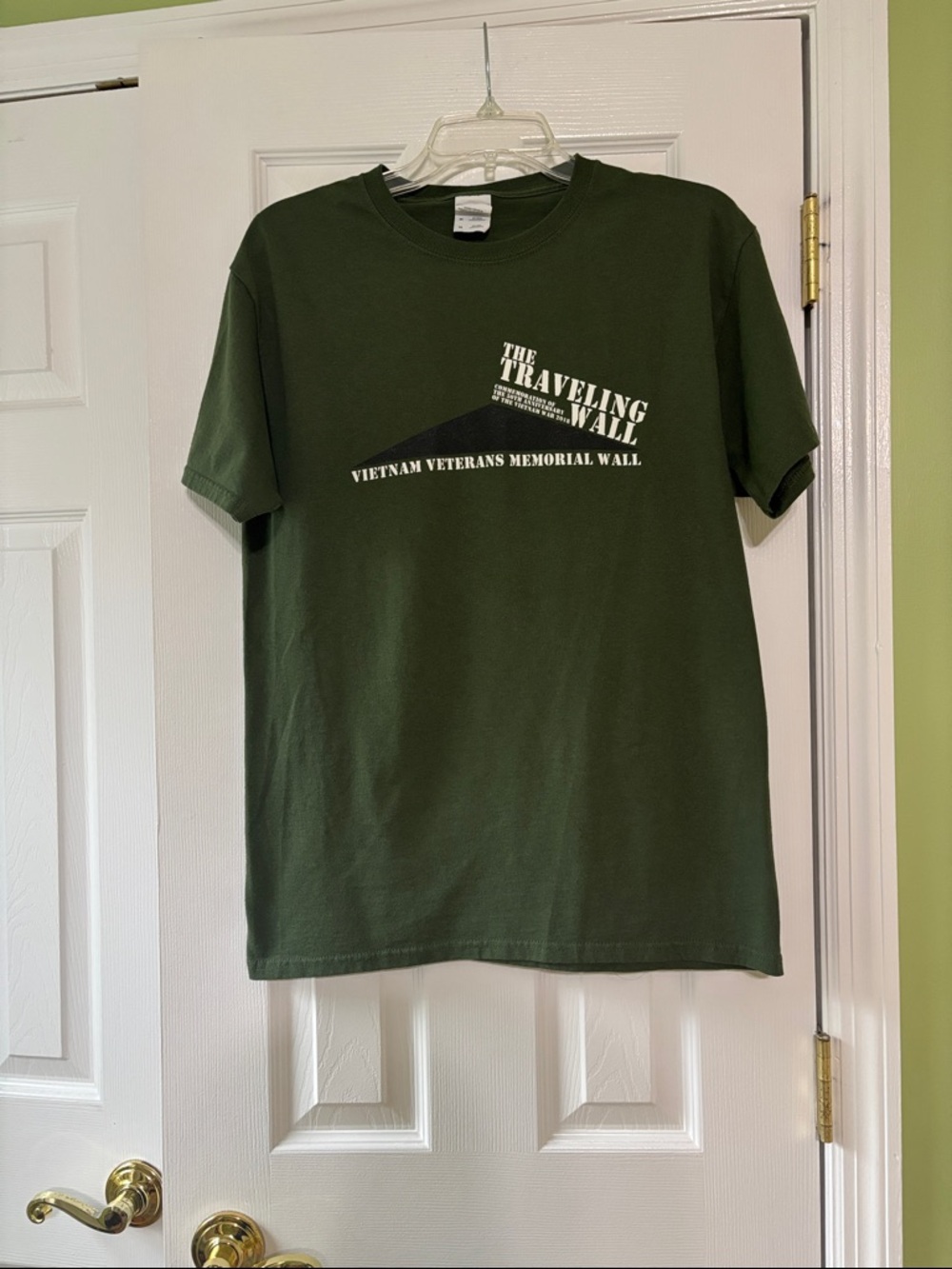 Hanes Olive Green 'The Traveling Wall' Vietnam Veterans Memorial T-Shirt